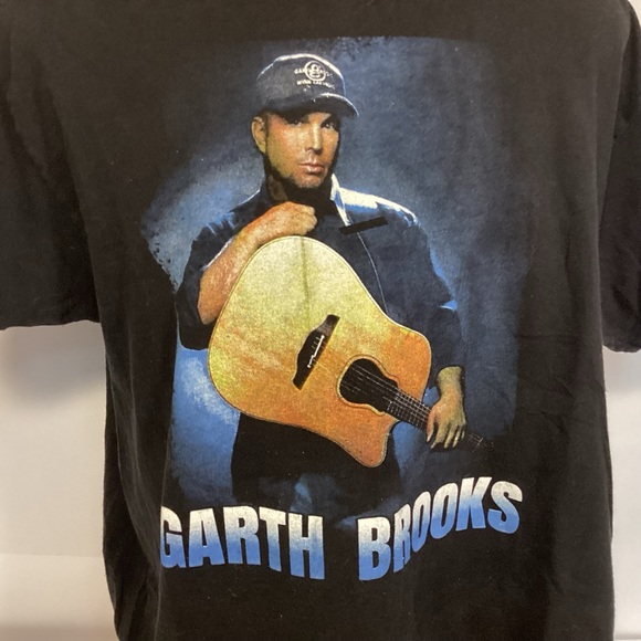 Vintage 2015 Garth Brooks Tour Man Against Machine T-shirt size XL - Picture 2 of 6